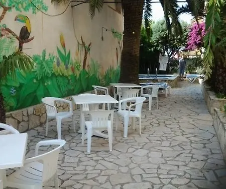 酒店 Marbella
